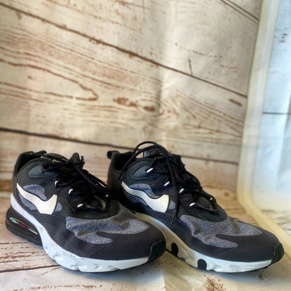 Nike Airmax 270 React Running Shoes A04971-001